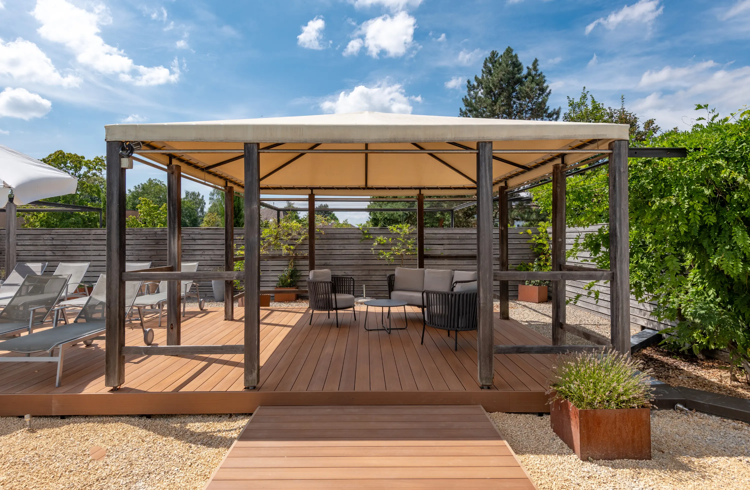 Pavillon im Aussenbereich