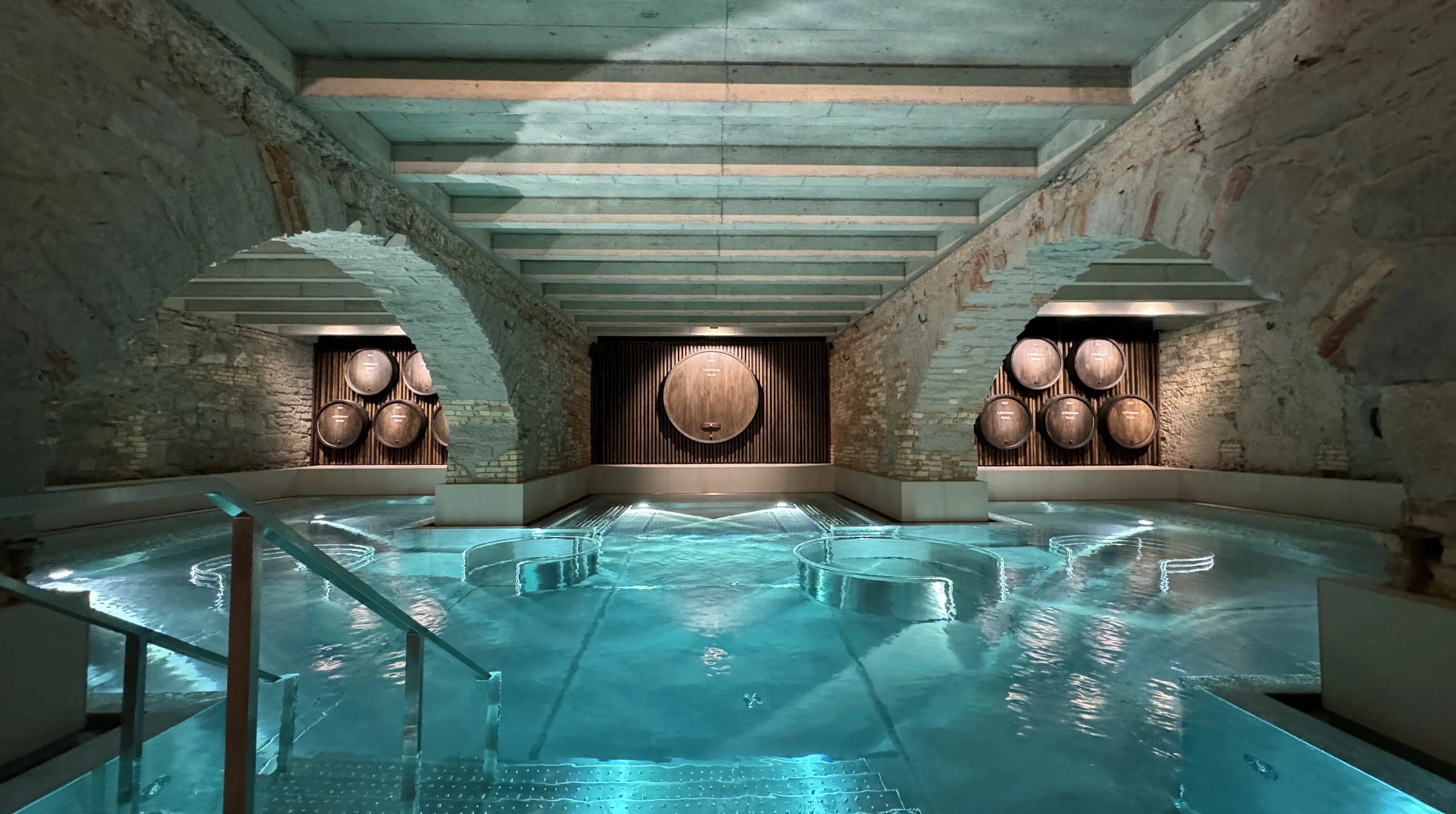 Entspannung im Thermalbad – Hürlimannbad & Spa Zürich