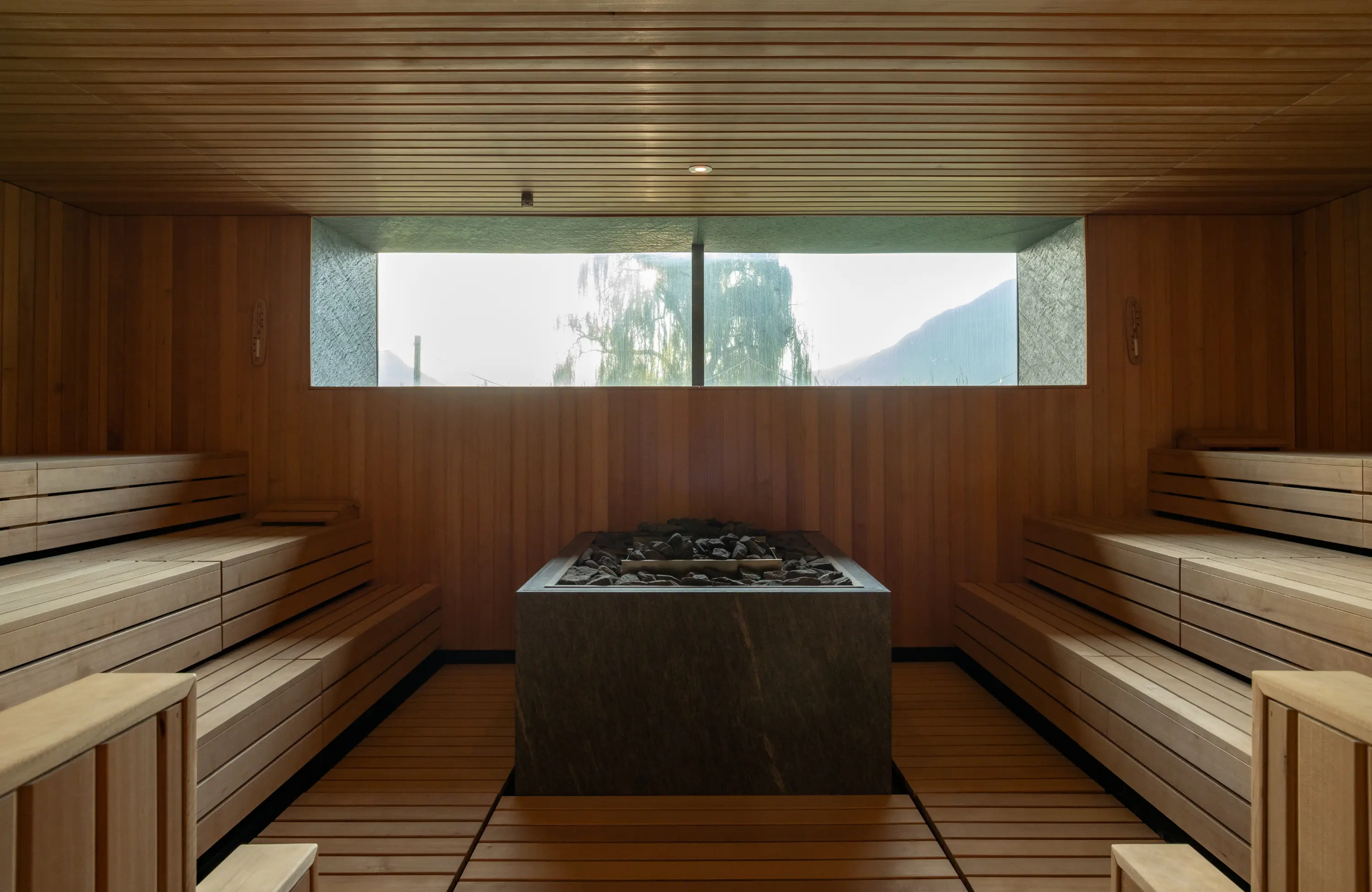 Finnische Aufguss-Sauna mit Seesicht