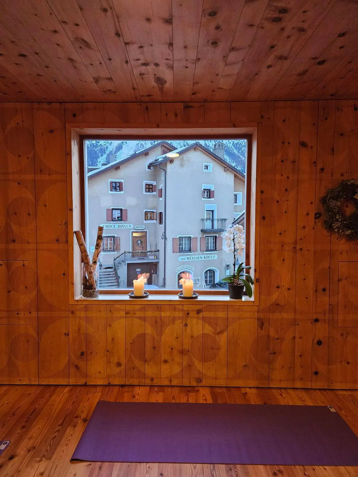 Hatha Yoga im Mineralbad & Spa Samedan