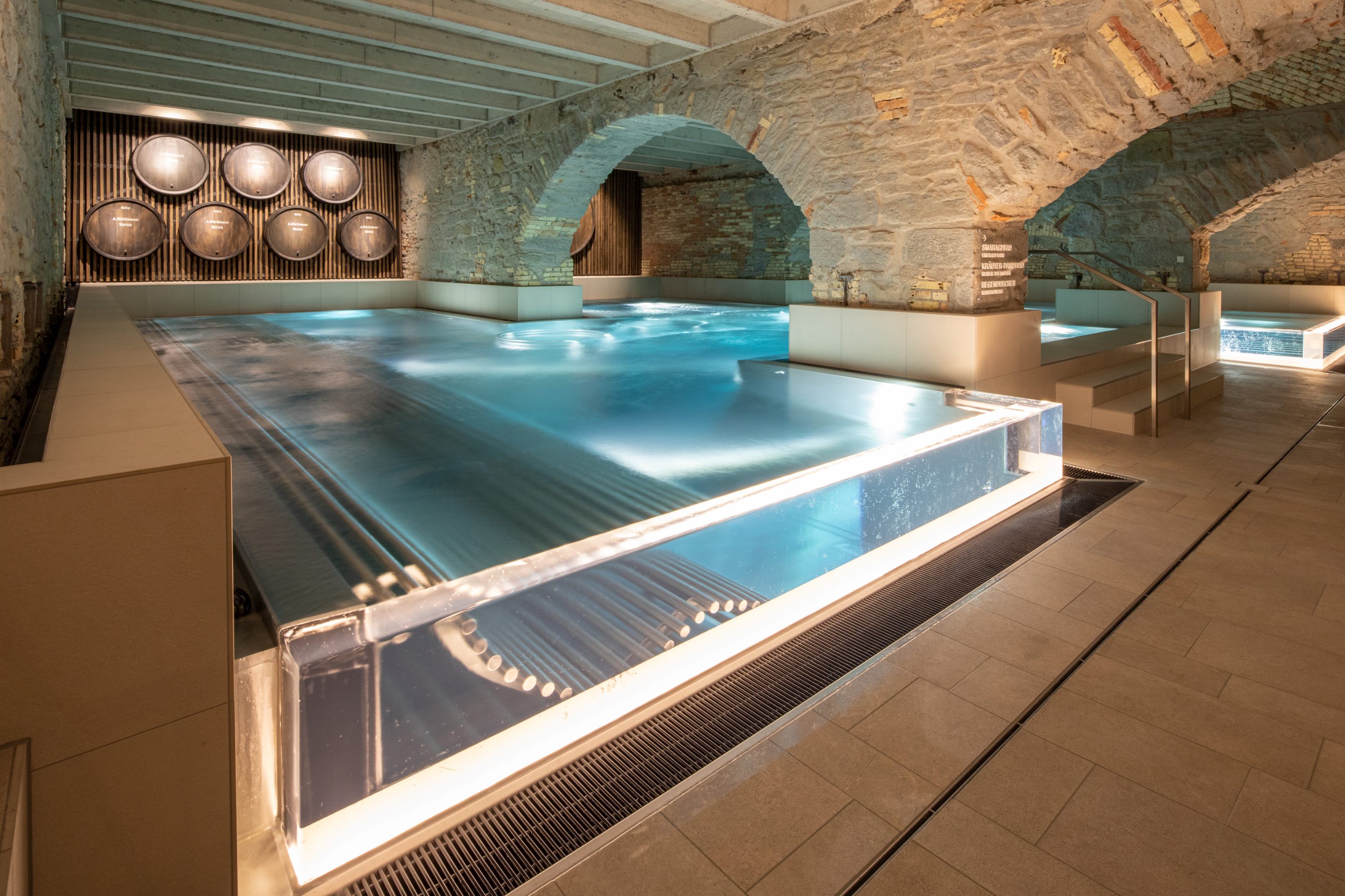 Gutschein 6 x Thermalbad und Infinity-Pool