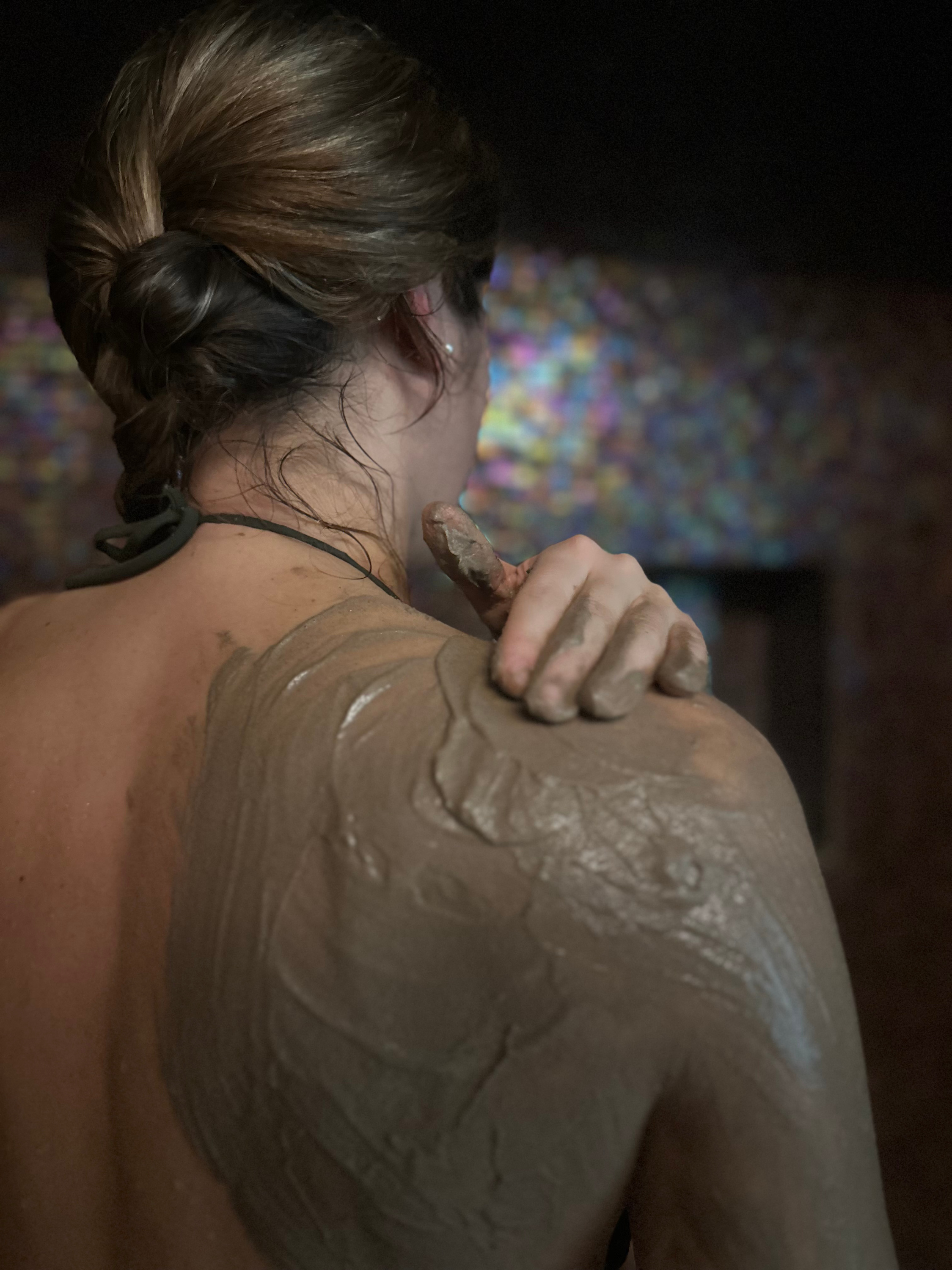 Gutschein Ganzkörperpackung inkl. NaturSolebad & Sauna