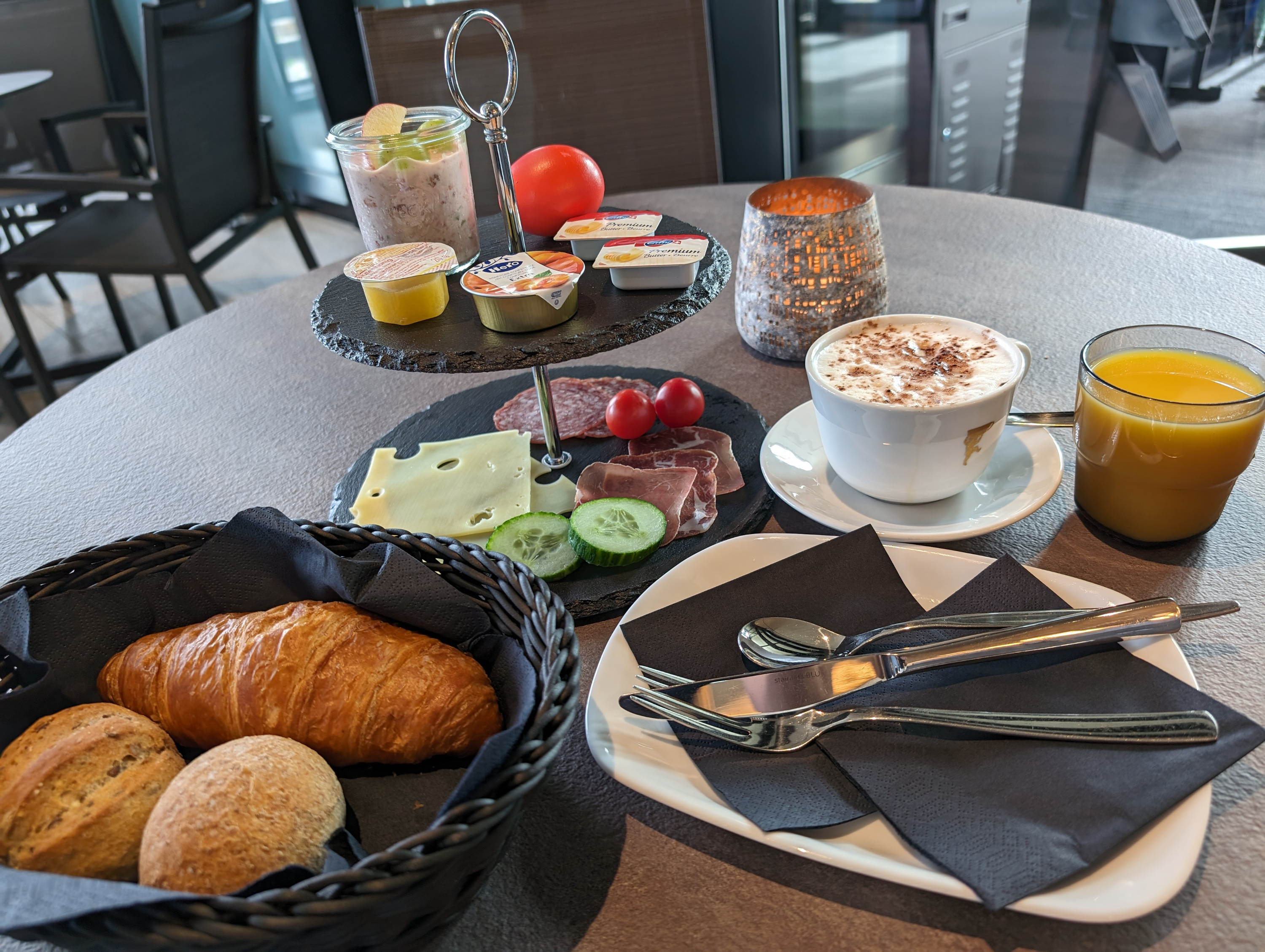 Reservation Breakfast@Rigi Deluxe